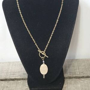 ARTISAN Toggle Polished Stone Necklace